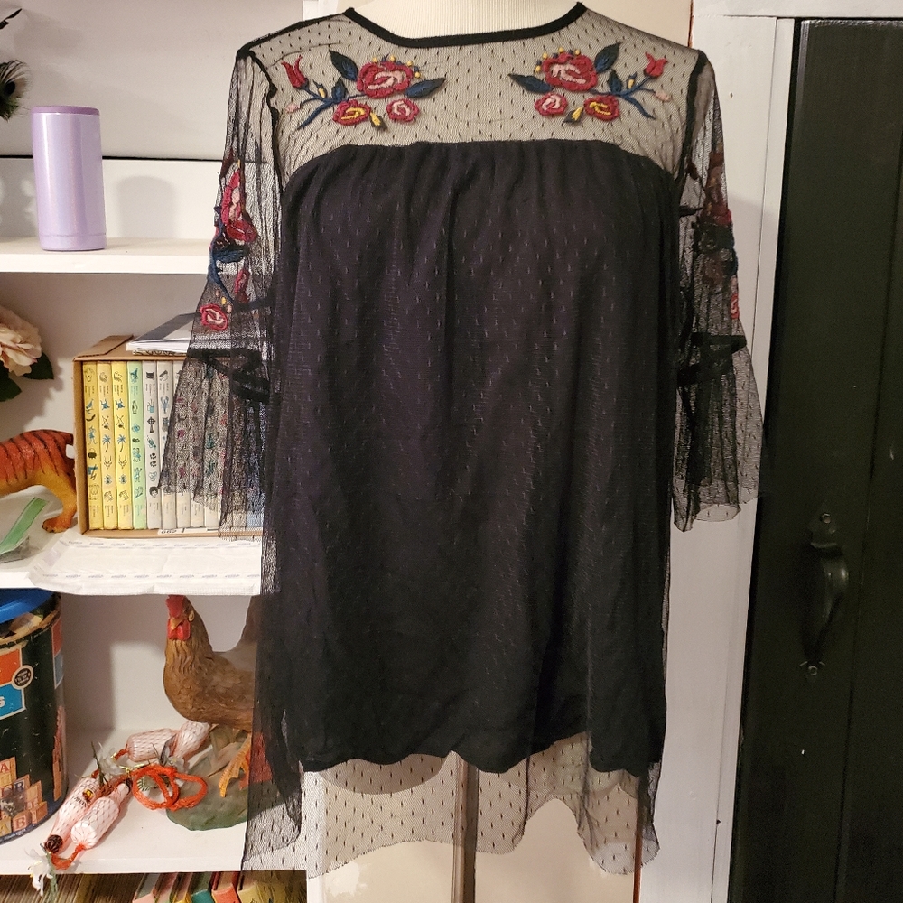 Black Tulle Babydoll Blouse with floral embroidery sz Small Blue Rain Francesca - Picture 1 of 9
